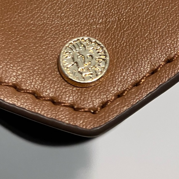 ANNE KLEIN WALLET BROWN AND GOLD CHAIN - Picture 3 of 11